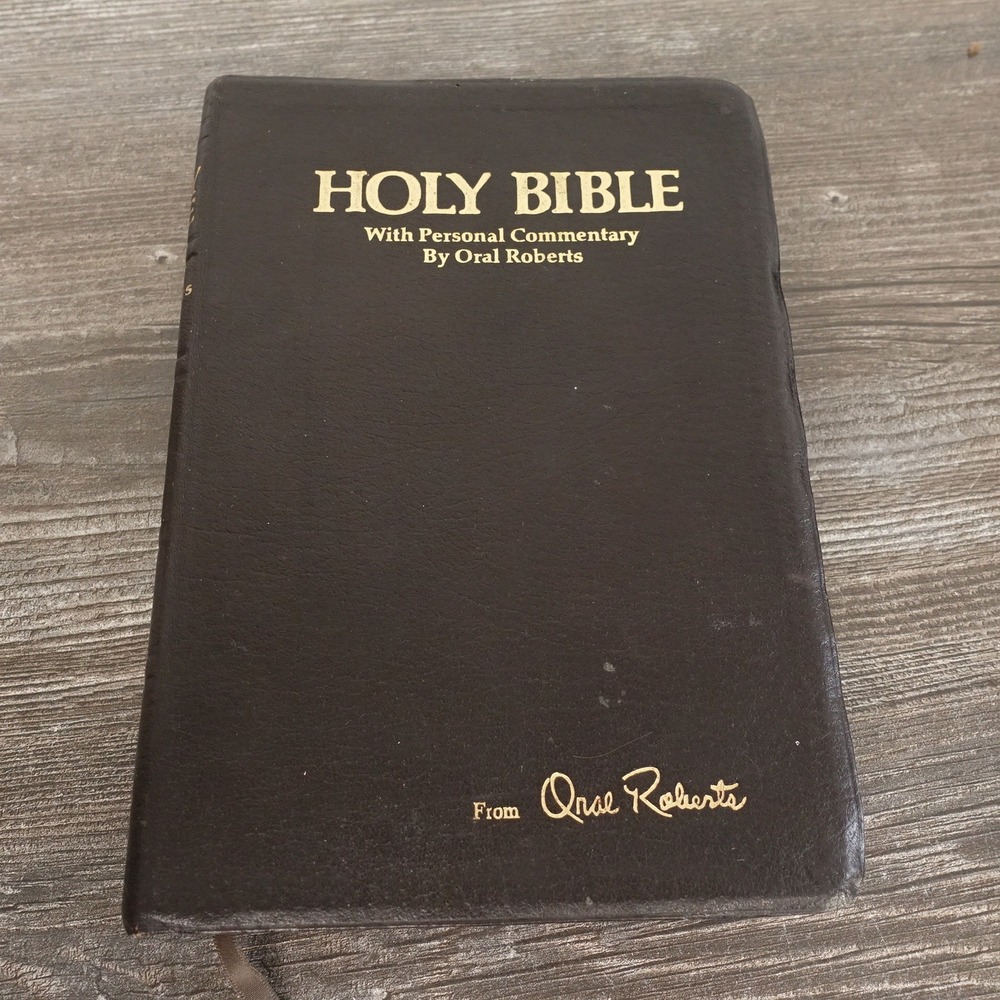 Oral Roberts Holy Bible KJV Brown Leather 1981 Personal Commentary Good